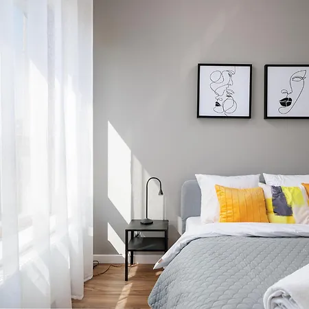 Rentplanet - Ludwiki Apartamento *